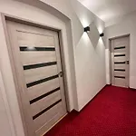 Апартаменты Laura Luxury Яхимов