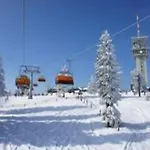 Апартаменты Laura Luxury *