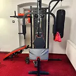Laura Luxury Яхимов