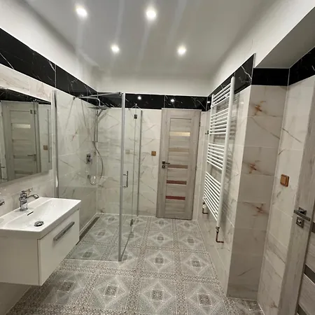 Laura Luxury Apartment *