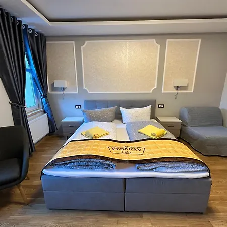 Laura Luxury Apartment