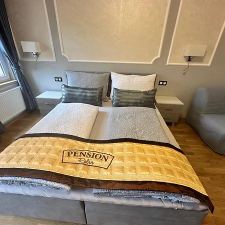 Laura Luxury * Jáchymov