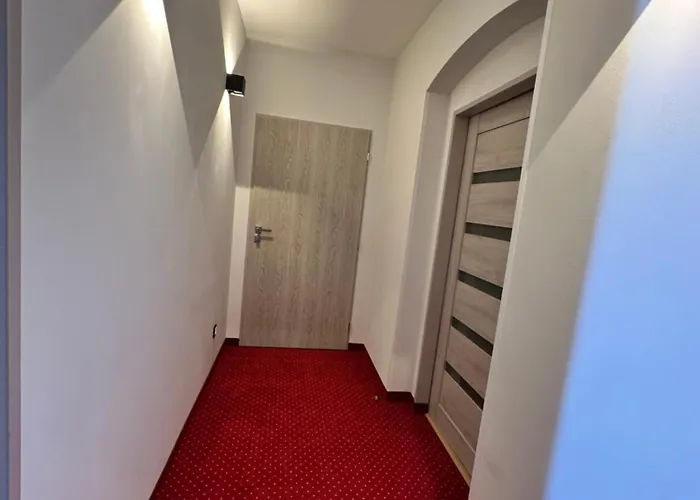 Laura Luxury * Jáchymov